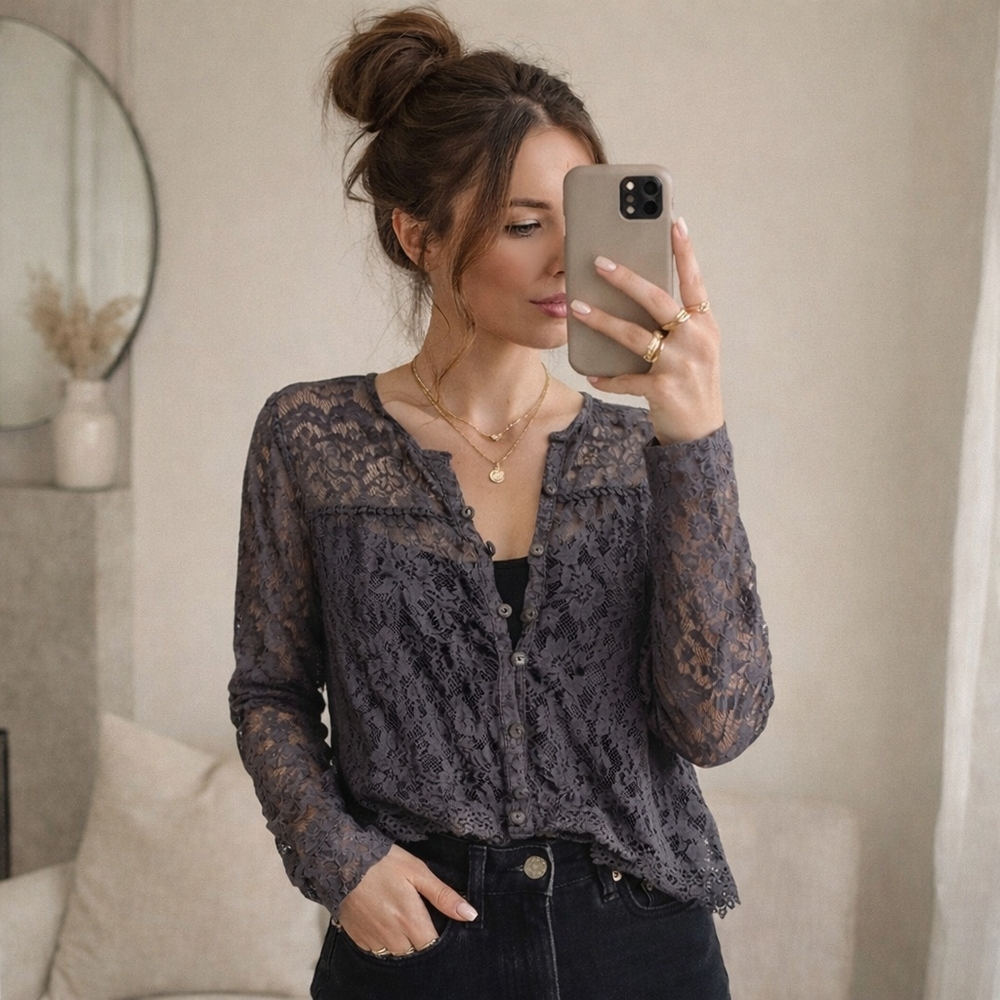 KNOX ROSE Beautiful Lace Blouse Size Medium